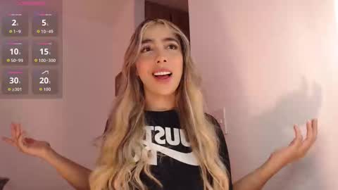 Mariana online show from September 19, 8:41 pm