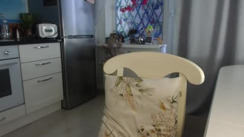 MarianaMur online show from September 10, 6:57 am