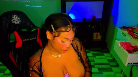 Mariana Prada online show from October 26, 5:36 am