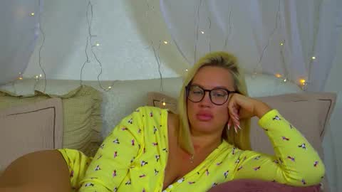 Maria online show from March 16, 5:44 am