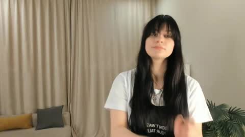 Marian online show from May 14, 5:52 pm