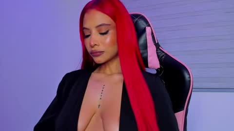 M A R I A N E online show from January 17, 8:55 am