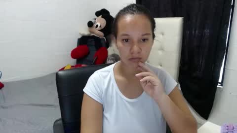 Marie online show from October 31, 11:47 am