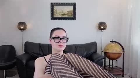 Marie Fitch online show from July 9, 4:04 am