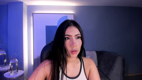 Snapshot of mariejane2 chatting on December 10, 11:00 am Im Marie Jane online show from December 10, 11:00 am