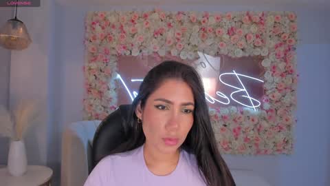 Snapshot of mariejane2 chatting on December 14, 10:56 am Im Marie Jane online show from December 14, 10:56 am