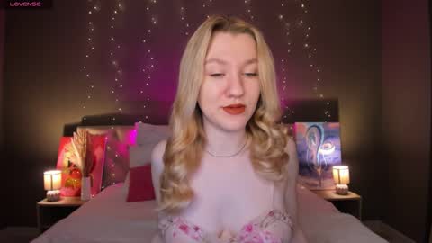 mariel_brown online show from November 5, 9:25 am