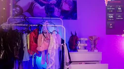 mariiamk online show from February 9, 3:20 am