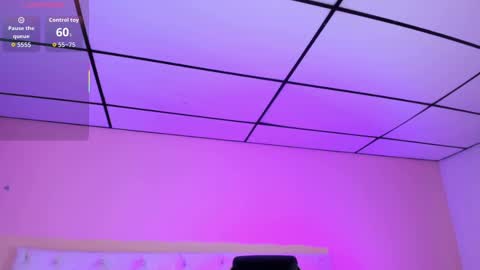 mariie_tayy online show from October 6, 8:35 pm