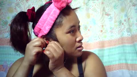 marinah5 online show from December 29, 3:44 am