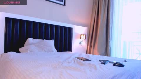 Mari online show from November 19, 7:19 am