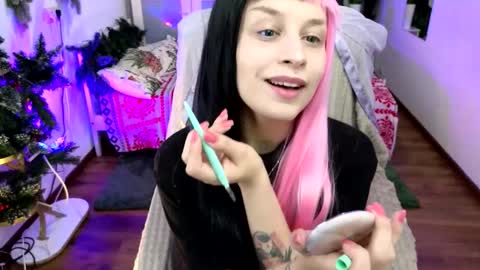 Marsy Stitch online show from January 17, 1:07 pm