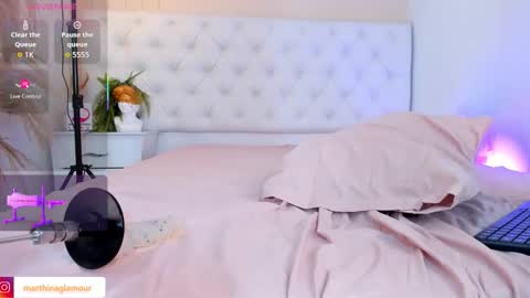 marthinag_ online show from December 4, 4:19 pm