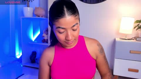 Snapshot of martina_monst chatting on January 22, 4:13 am martina Monst online show from January 22, 4:13 am
