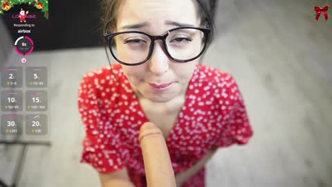 Snapshot of mary_shiota chatting on December 25, 6:52 am HelIo Everyone Im MaryWelcome to my room and lets have a good time together with me online show from December 25, 6:52 am