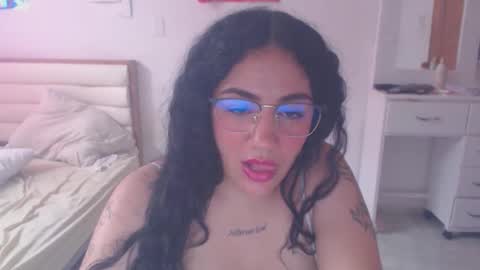 maryam_arabicmilk online show from April 16, 3:33 pm