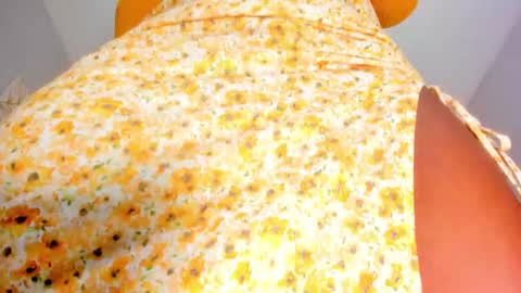   online show from September 22, 12:25 pm