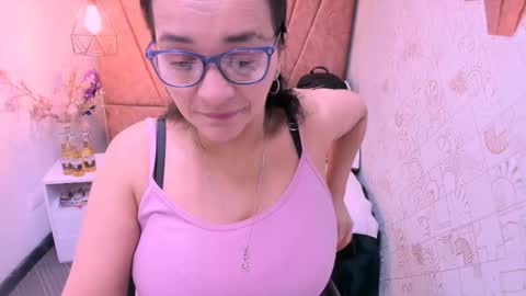 Snapshot of marylinmilf chatting on September 9, 7:46 pm Marylin online show from September 9, 7:46 pm