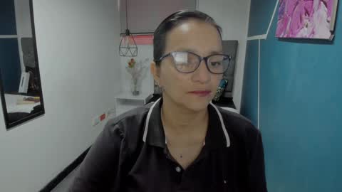 Snapshot of marylinmilf chatting on December 2, 7:58 pm Marylin online show from December 2, 7:58 pm