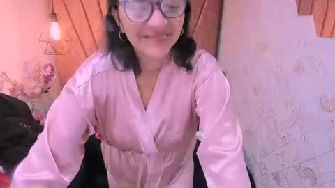 Snapshot of marylinmilf chatting on September 12, 10:17 pm Marylin online show from September 12, 10:17 pm