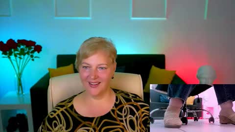 marymogan online show from October 2, 12:54 pm