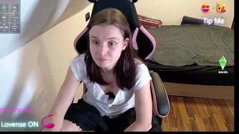 Snapshot of massageofyourlife chatting on January 11, 7:49 pm Queeny Kathy  Online at 2030 MEZ Sunday  Wednesday online show from January 11, 7:49 pm