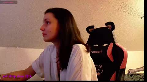 Snapshot of massageofyourlife chatting on March 7, 8:33 pm Queeny Kathy  Online at 2030 MEZ Sunday  Wednesday online show from March 7, 8:33 pm