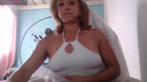 massiel ferreti online show from October 11, 9:39 pm