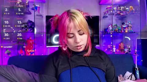 TATIANA  AND ROUS online show from March 9, 11:02 am