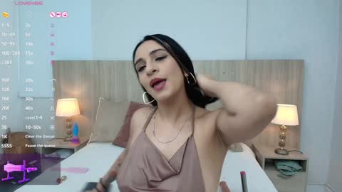 Snapshot of mature_katerin chatting on February 8, 11:44 am katerin online show from February 8, 11:44 am