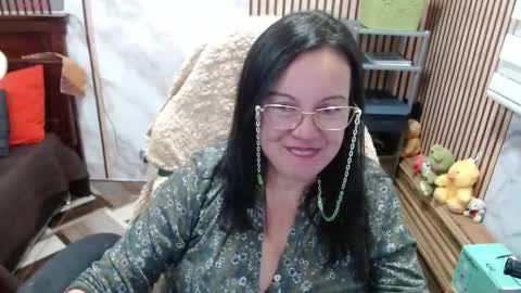 Sonia online show from March 19, 9:30 pm