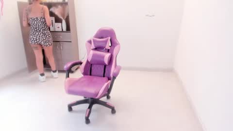 mavi   online show from March 4, 6:29 pm