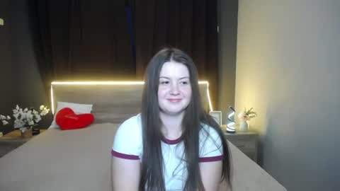 MavkaCute online show from July 16, 6:23 pm