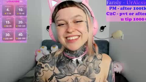 Snapshot of max69alexa chatting on October 19, 6:37 am Ur sweet heart online show from October 19, 6:37 am