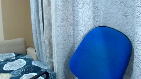 Maya online show from November 10, 5:24 am