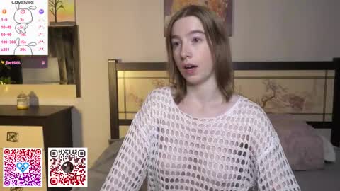 Violet online show from October 17, 7:06 pm
