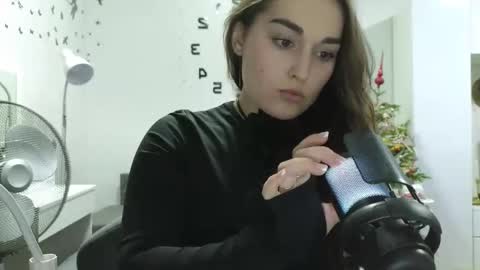 Melissa online show from January 11, 4:36 pm