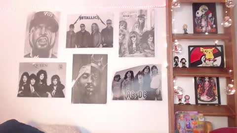 Emily online show from January 30, 6:54 pm