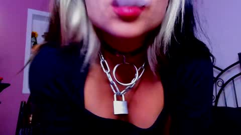 Snapshot of megan__manson chatting on January 14, 9:20 pm Megan online show from January 14, 9:20 pm
