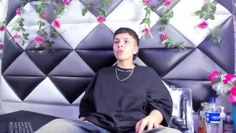 megan_thompsonn_ online show from December 20, 2:59 am