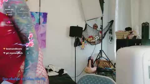 Lovely Megan online show from June 26, 11:28 pm