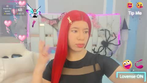 Snapshot of meganqueen2 chatting on November 1, 12:20 pm Megan Queen online show from November 1, 12:20 pm