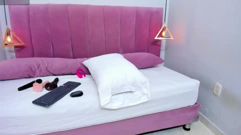 Megan  online show from November 27, 8:12 pm