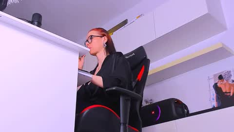 Megan online show from September 20, 6:06 pm