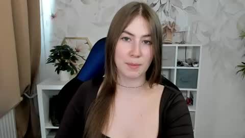 Megan online show from June 17, 12:39 pm