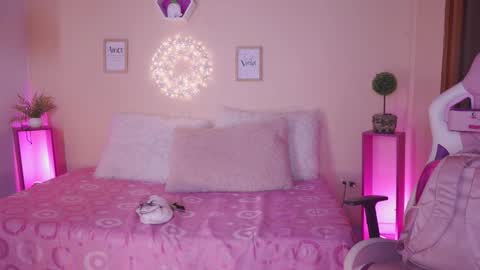 Meggie 1J online show from November 24, 10:56 pm