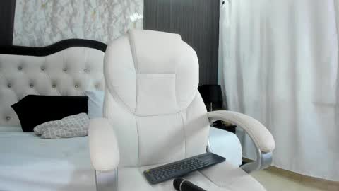 Meghan  online show from February 21, 1:22 pm