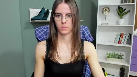 Megi online show from March 10, 4:14 pm