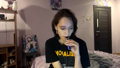 Megan online show from November 27, 12:08 pm