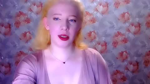 Mel Mellie online show from April 25, 11:57 pm